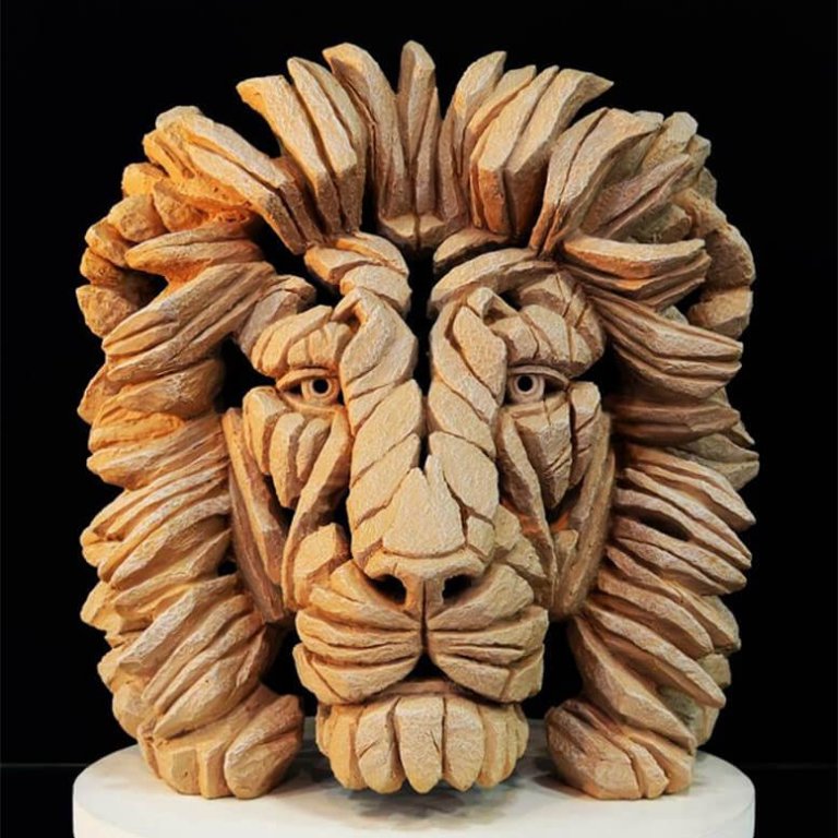 Resin Edge Sculpture Lion Bust For Sale - SevenTreeSculpture