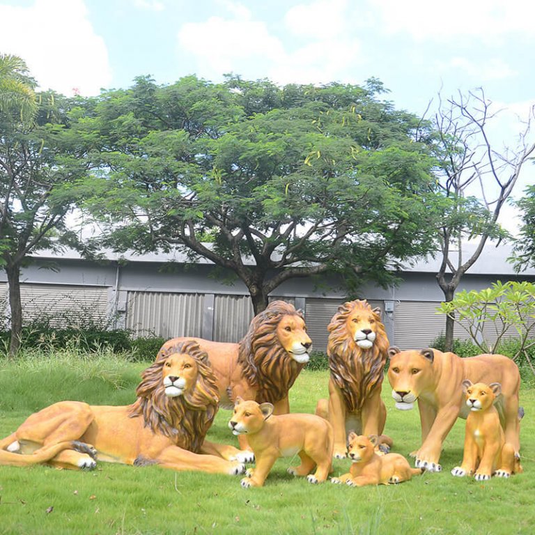 Wholesale Fiberglass Large Garden Lion Statues - SevenTreeSculpture