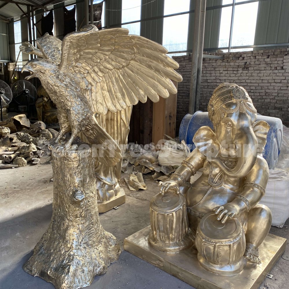 Factory Supply Brass Eagle Statue For Sale - Image 3