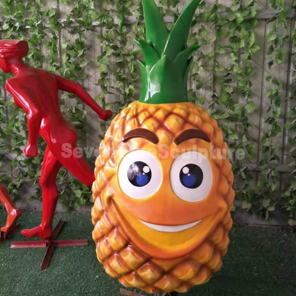 fiberglass-pineapple-sculpture-seventreesculpture